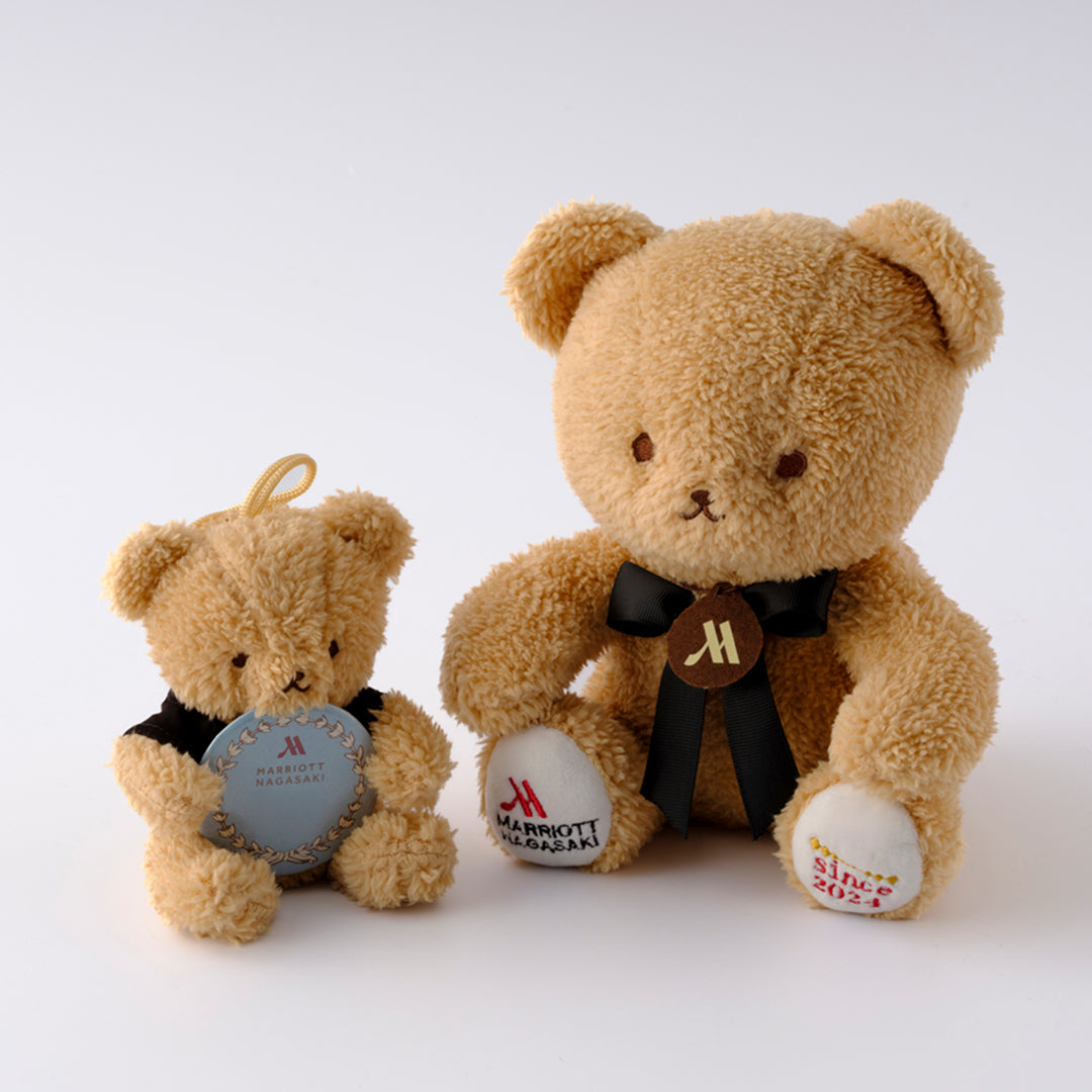 長崎マリオット 2周年記念缶バッチベア